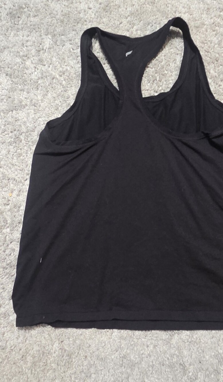 Fabletics Feather Tech Racerback Tank Size Large - Picture 3 of 3